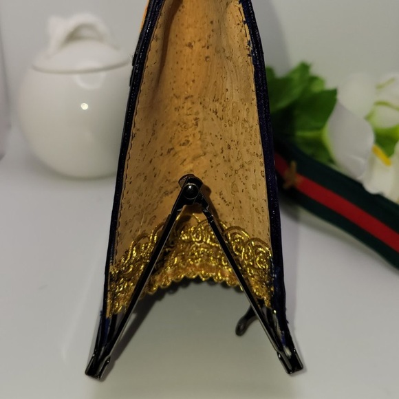 Handmade Navy-Blue Cork Clutch - Picture 3 of 9